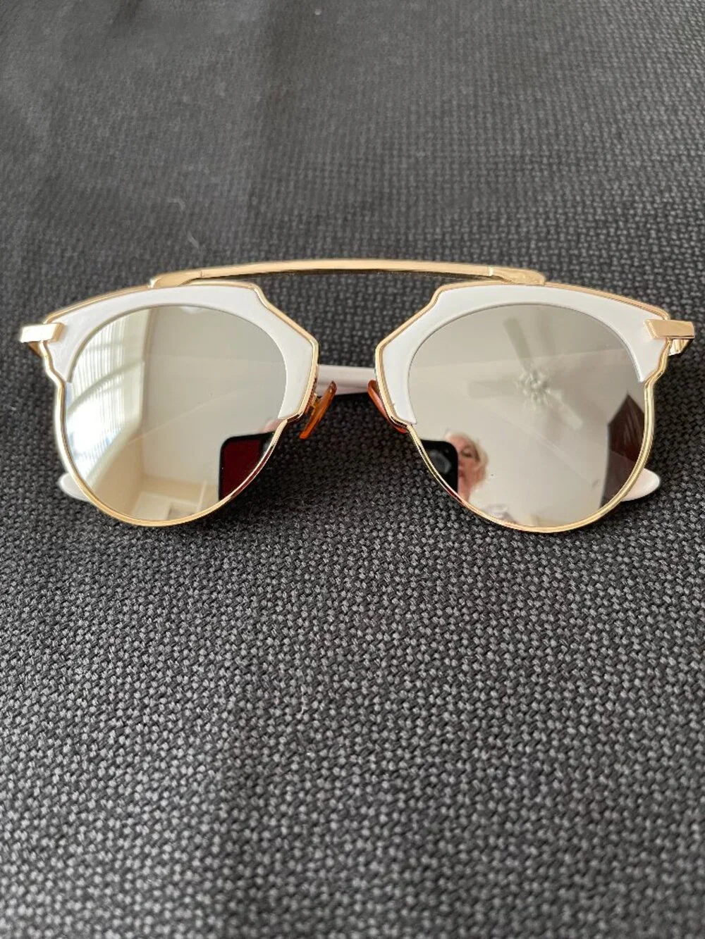 New Beautiful So Real Sunglasses White Gold